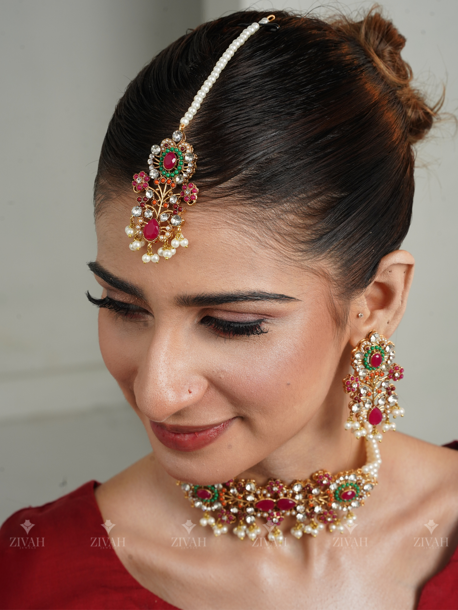 The Trendy Nauratan Choker Sets