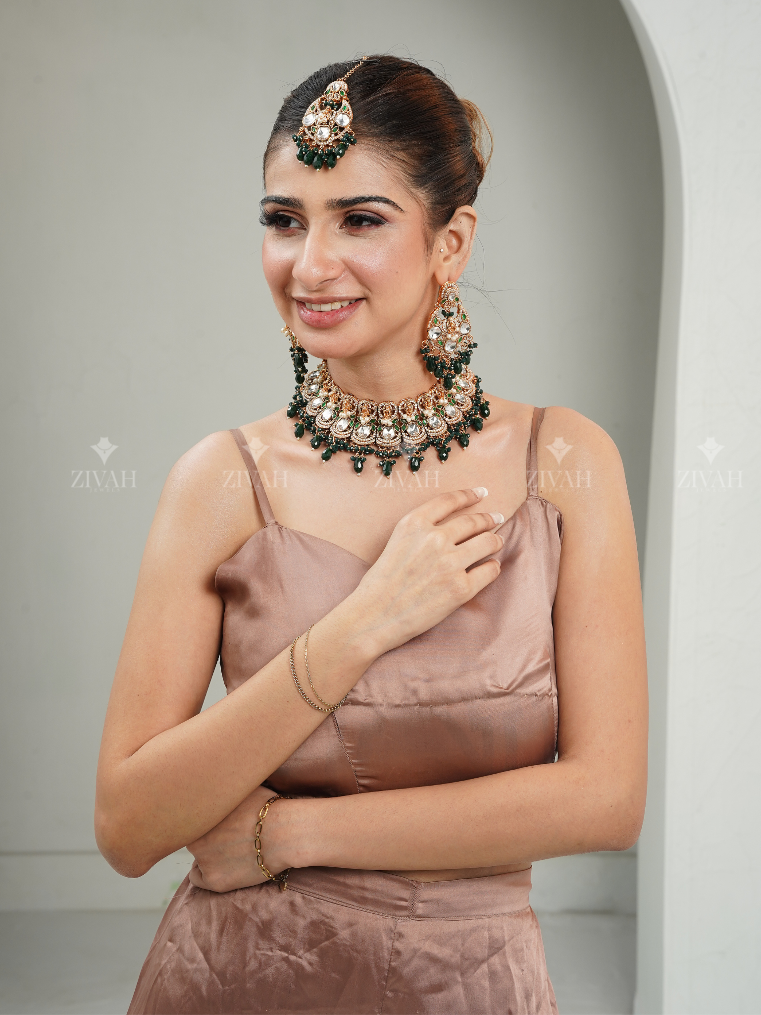 Exclusive Rajwadi Kundan Necklace Set