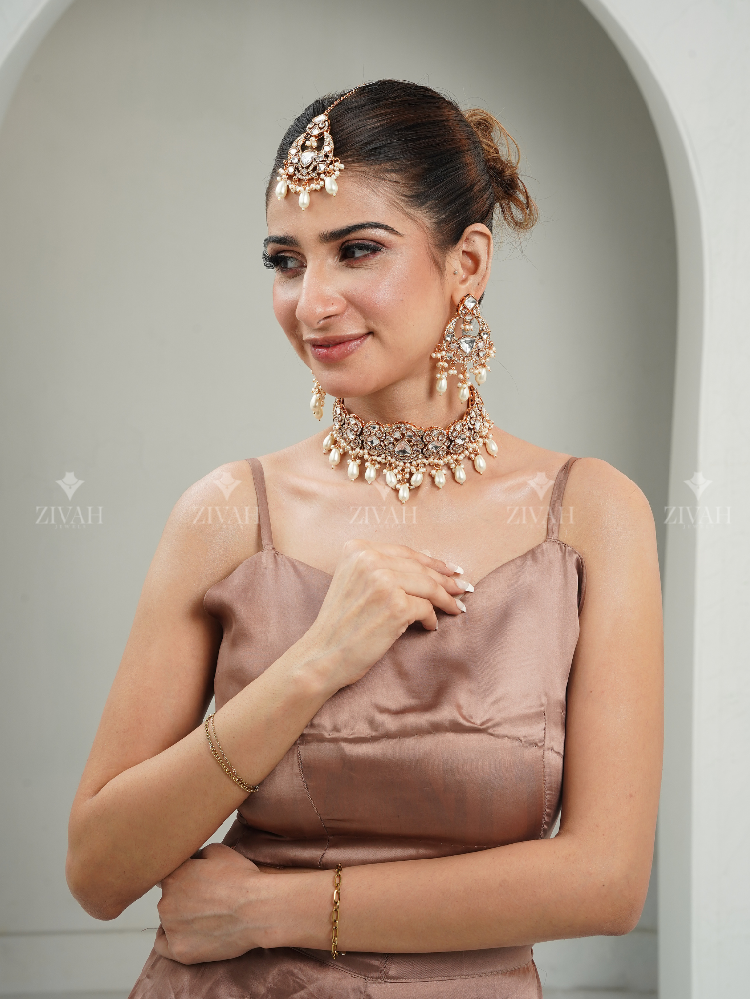 Designer Rajwadi Kundan Choker Set