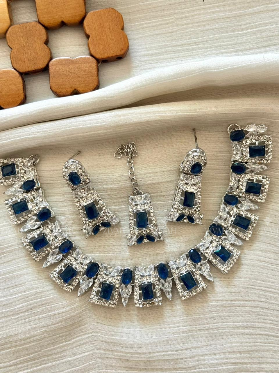 Imperial Royal Set with Tika2