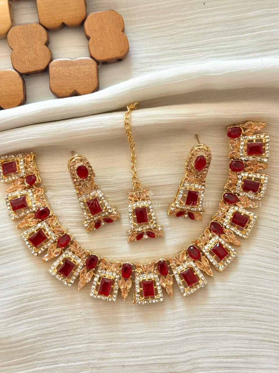 Imperial Royal Set with Tika2