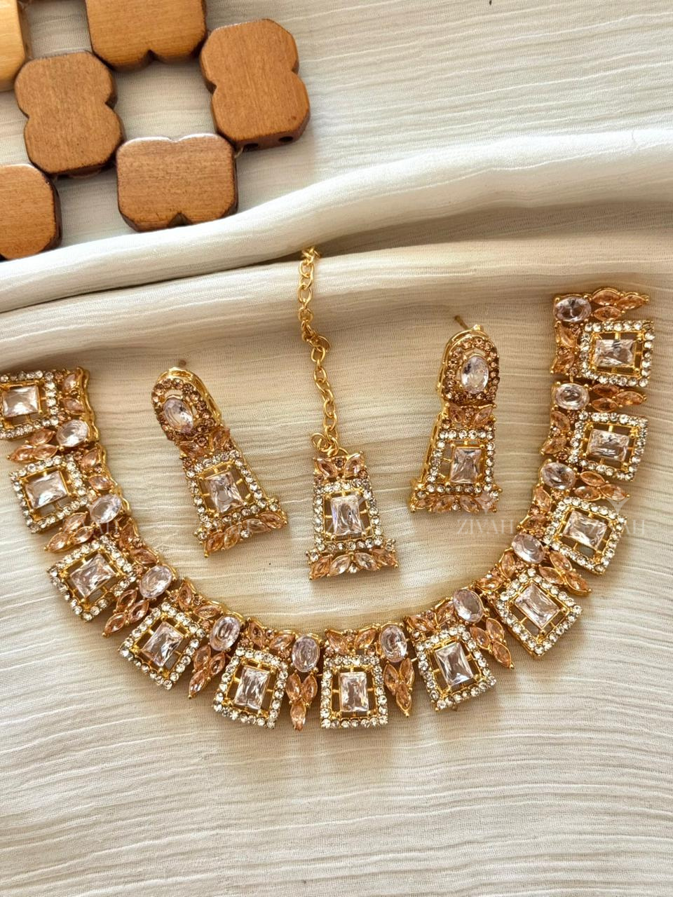 Imperial Royal Set with Tika2