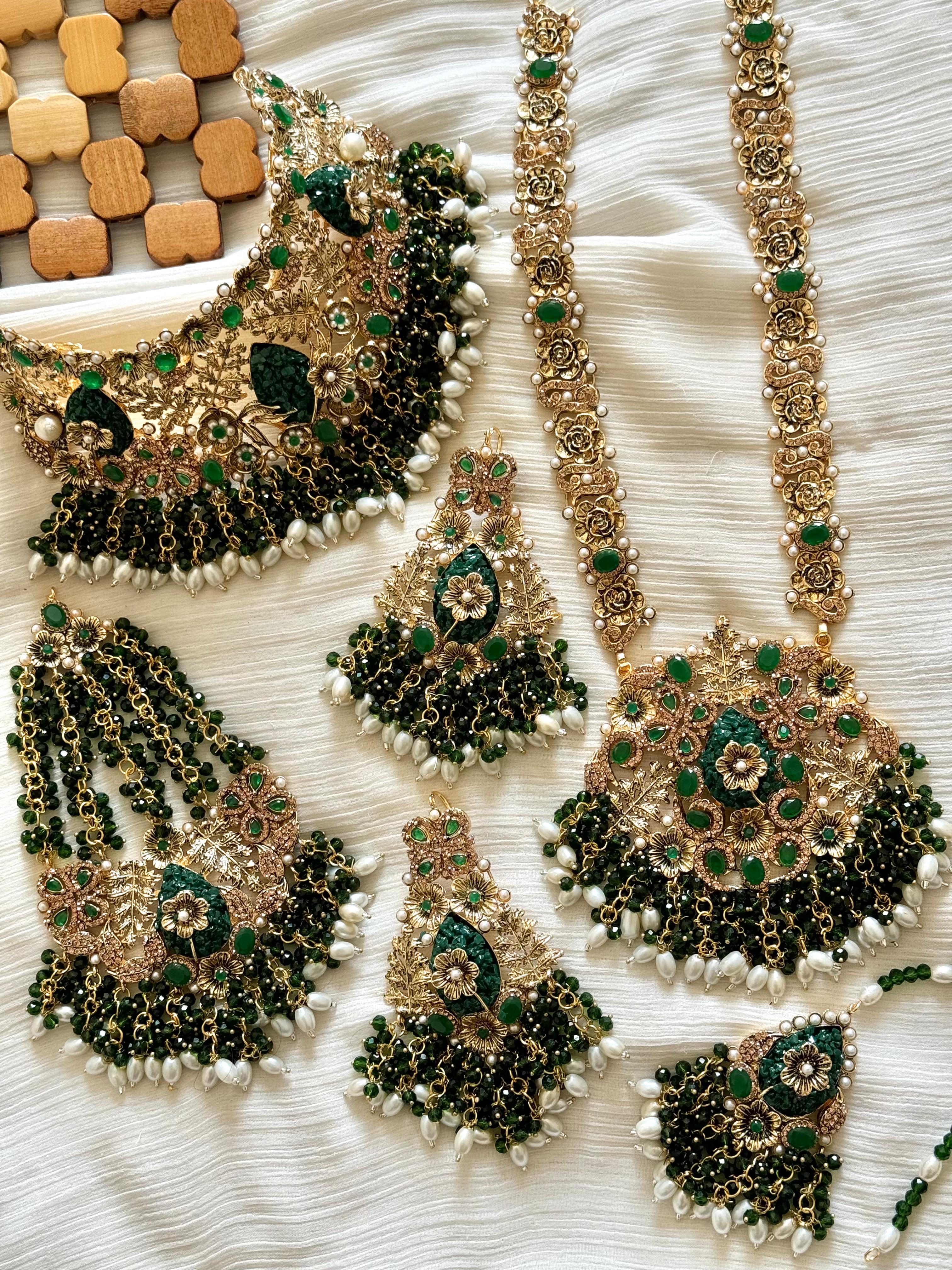 Colourful Crush Stones Bridal Sets