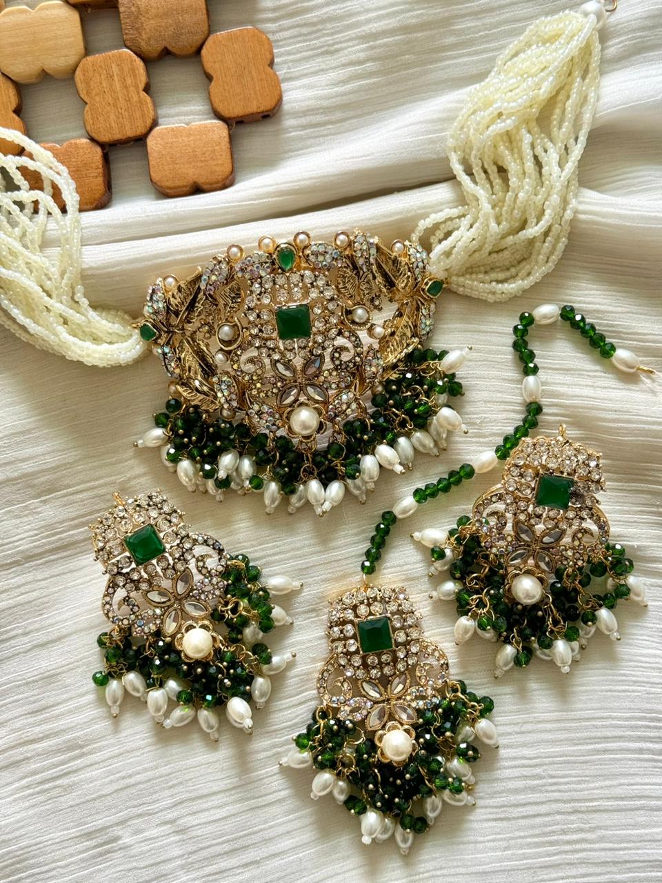 Designer’s Made Choker Sets