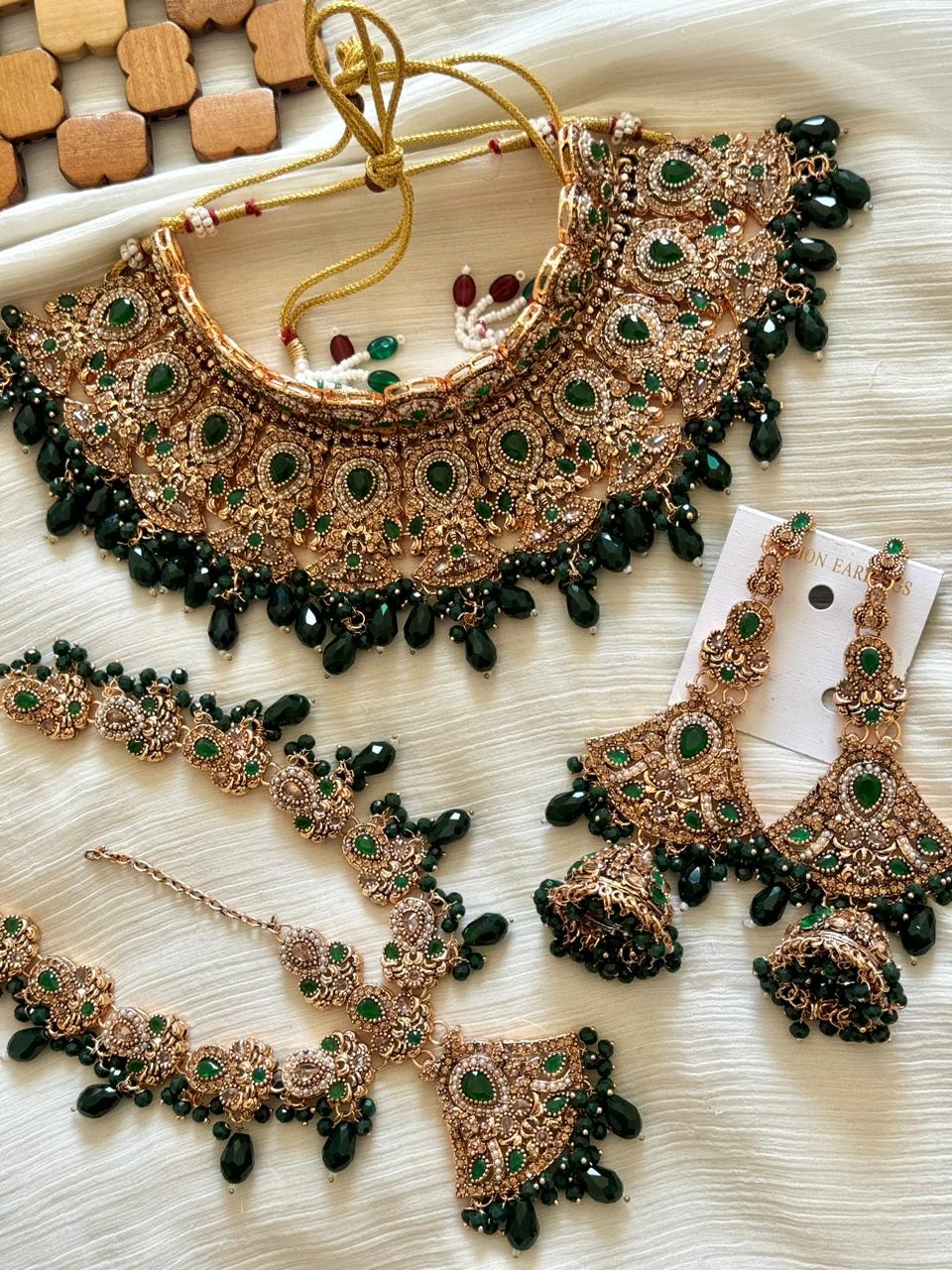 Royal Rajwadi Bridal Set With Mathapati