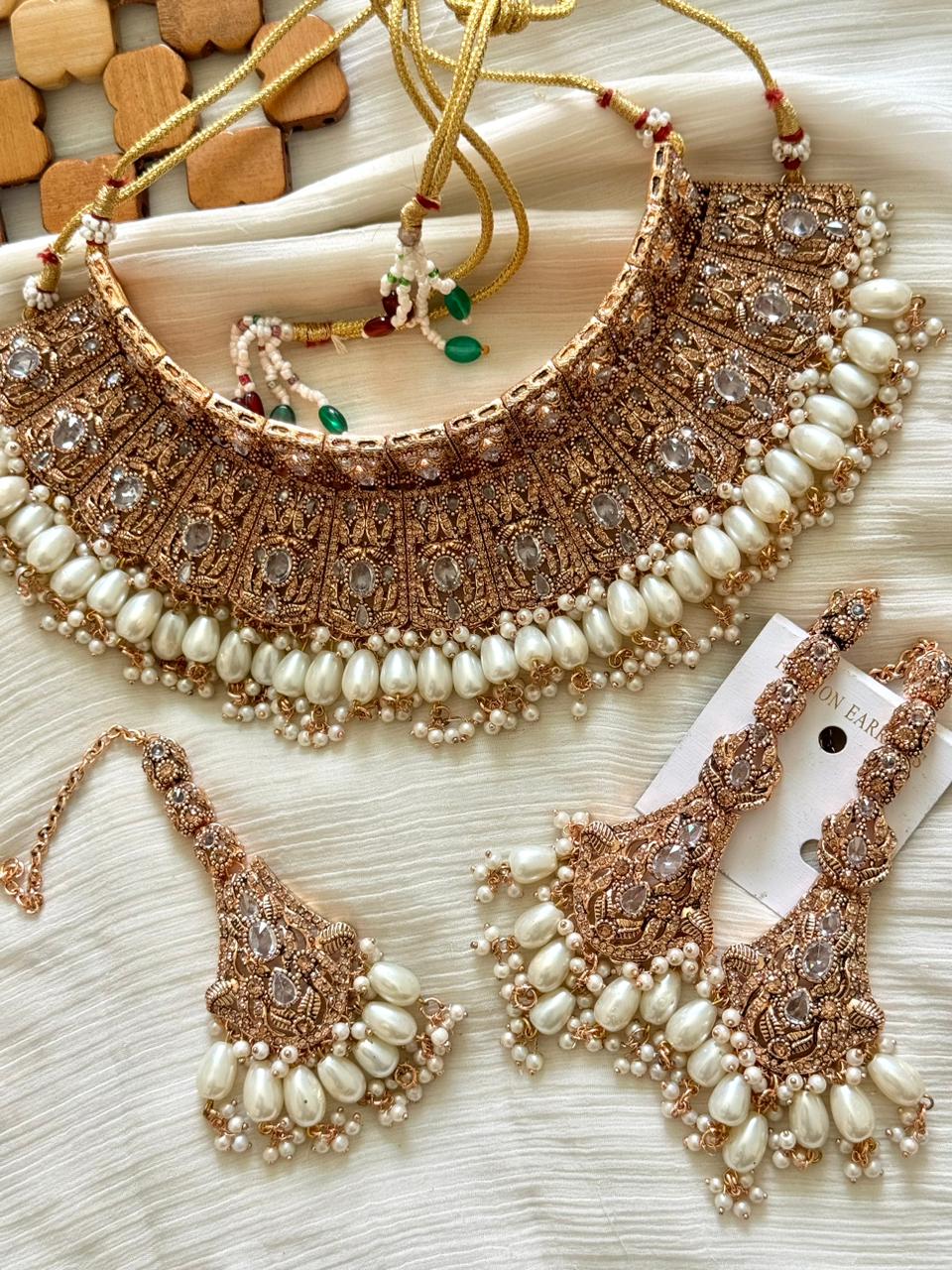 Rajwadi Style Heavy Bridal Set
