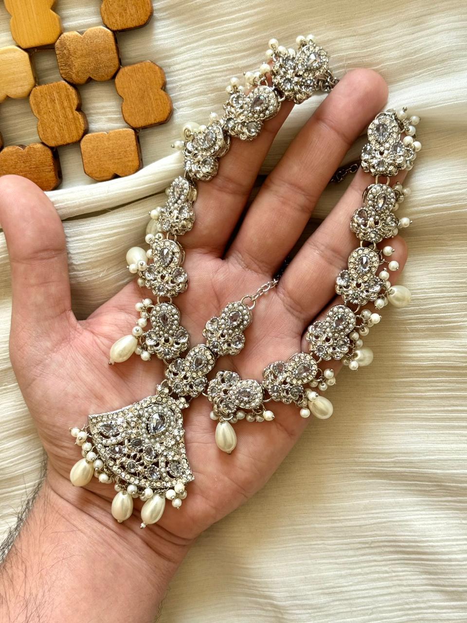 Rajwadi Maharani Mathapati