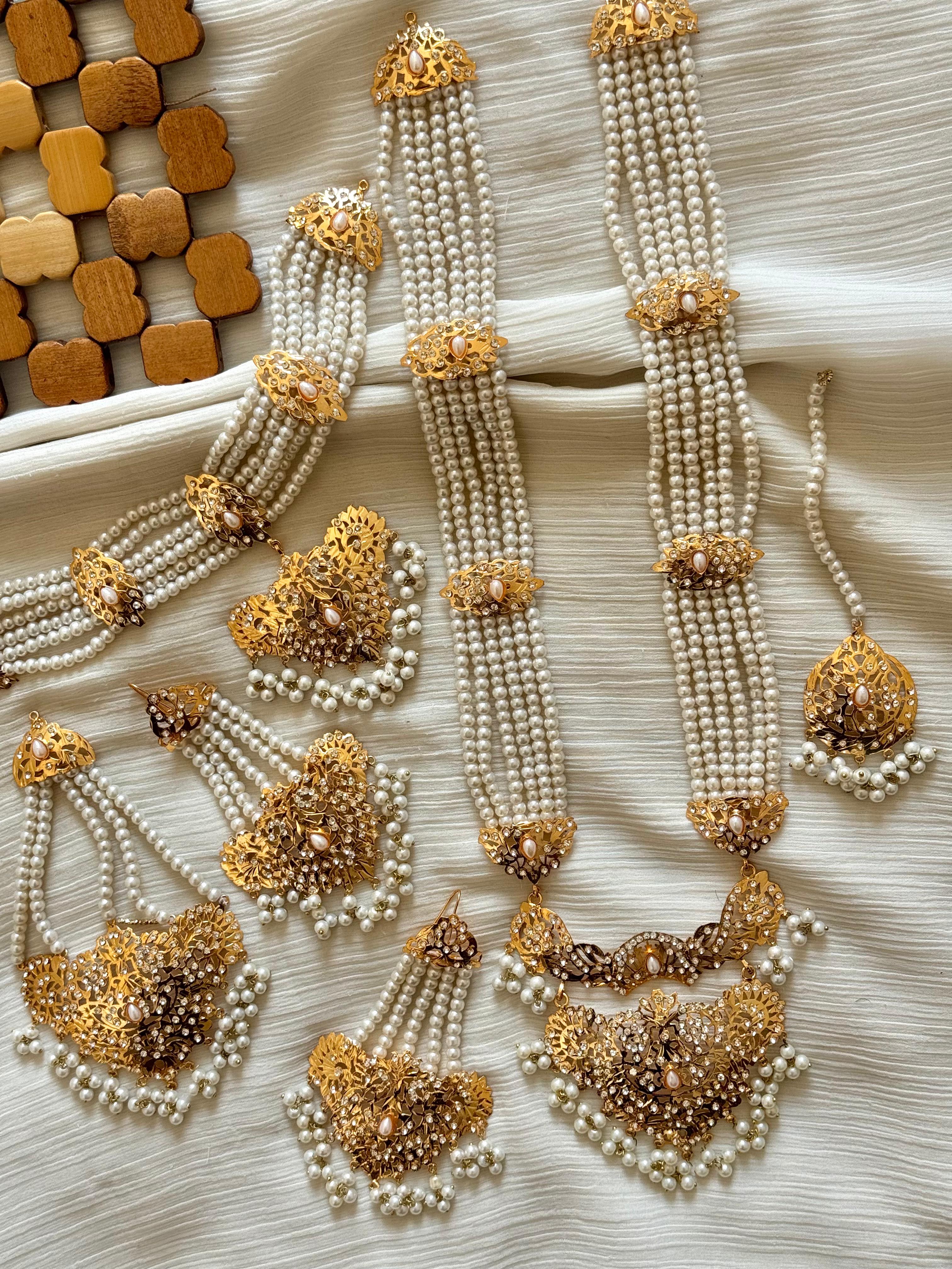 Hyderabadi Bridal Set