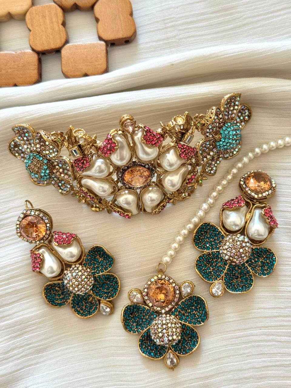 Designer’s Crafted Turkish Set