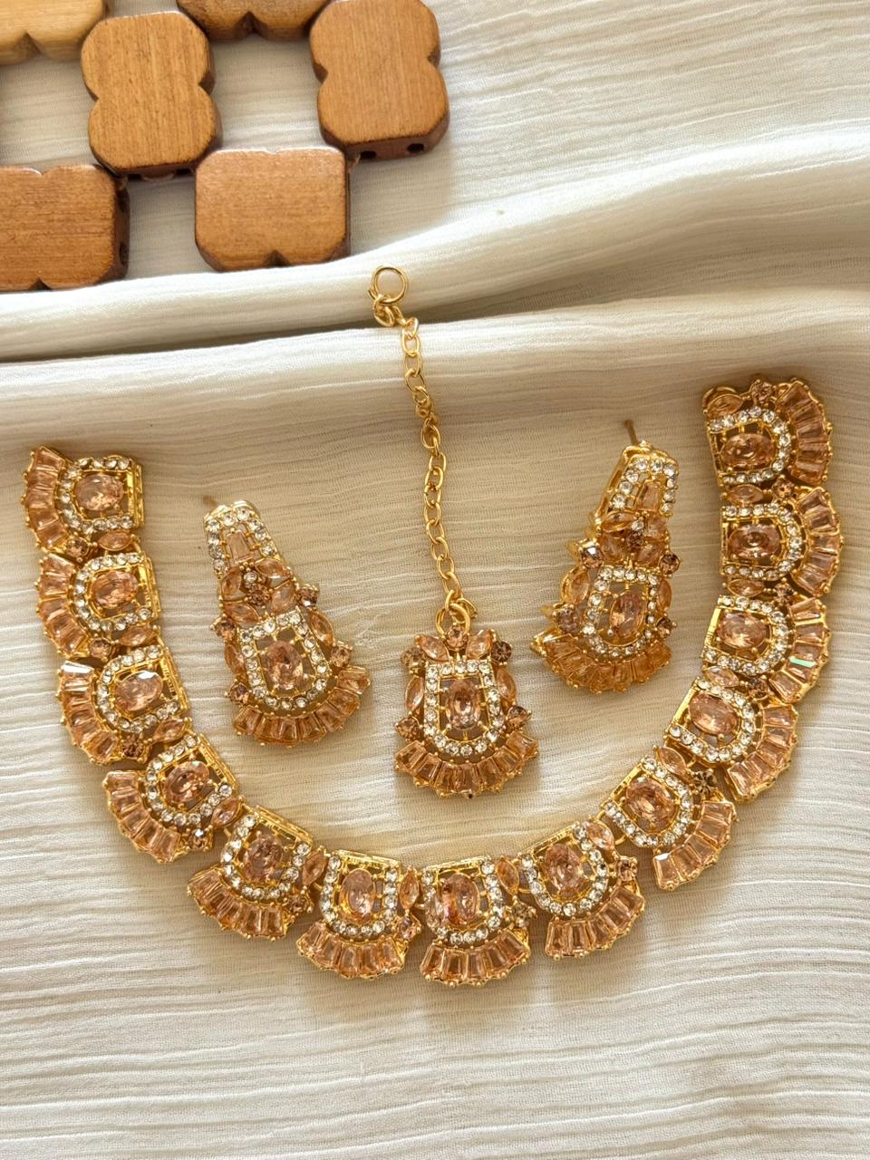 The Splendide Necklace Set