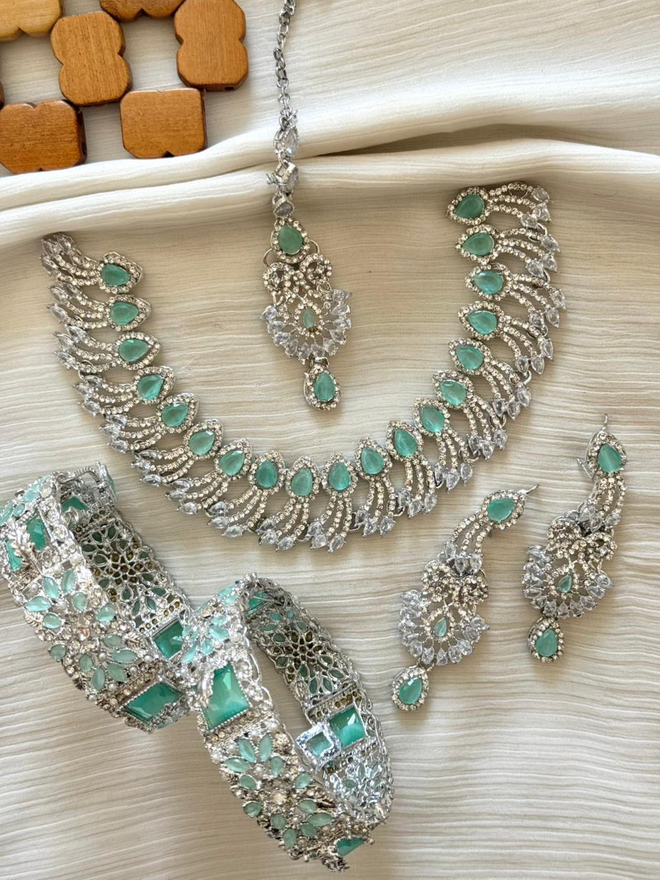 The Finest Quality Zircon Necklace & Openable Bangles