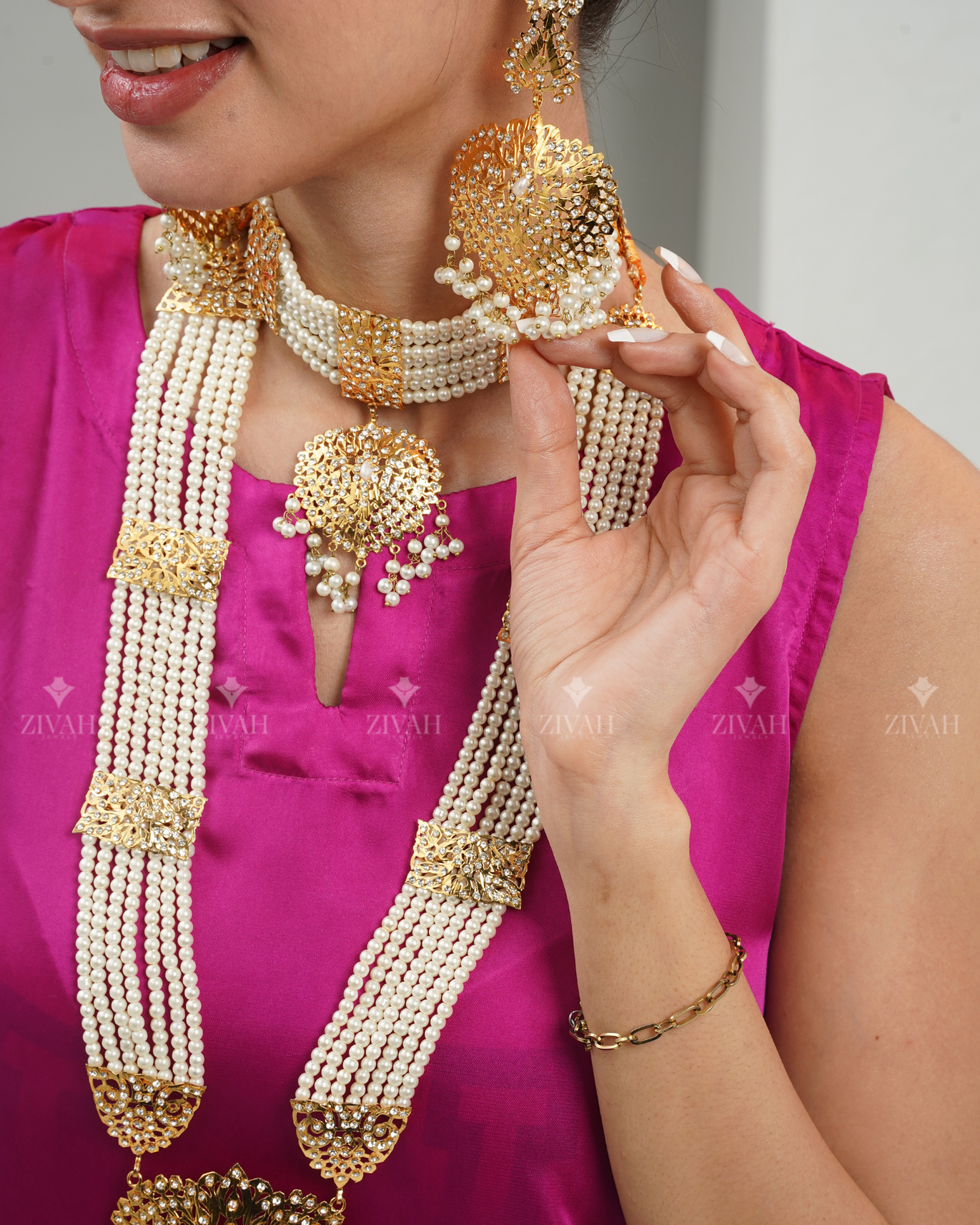 Exclusive Sadabahar Hyderabadi Bridal  Set