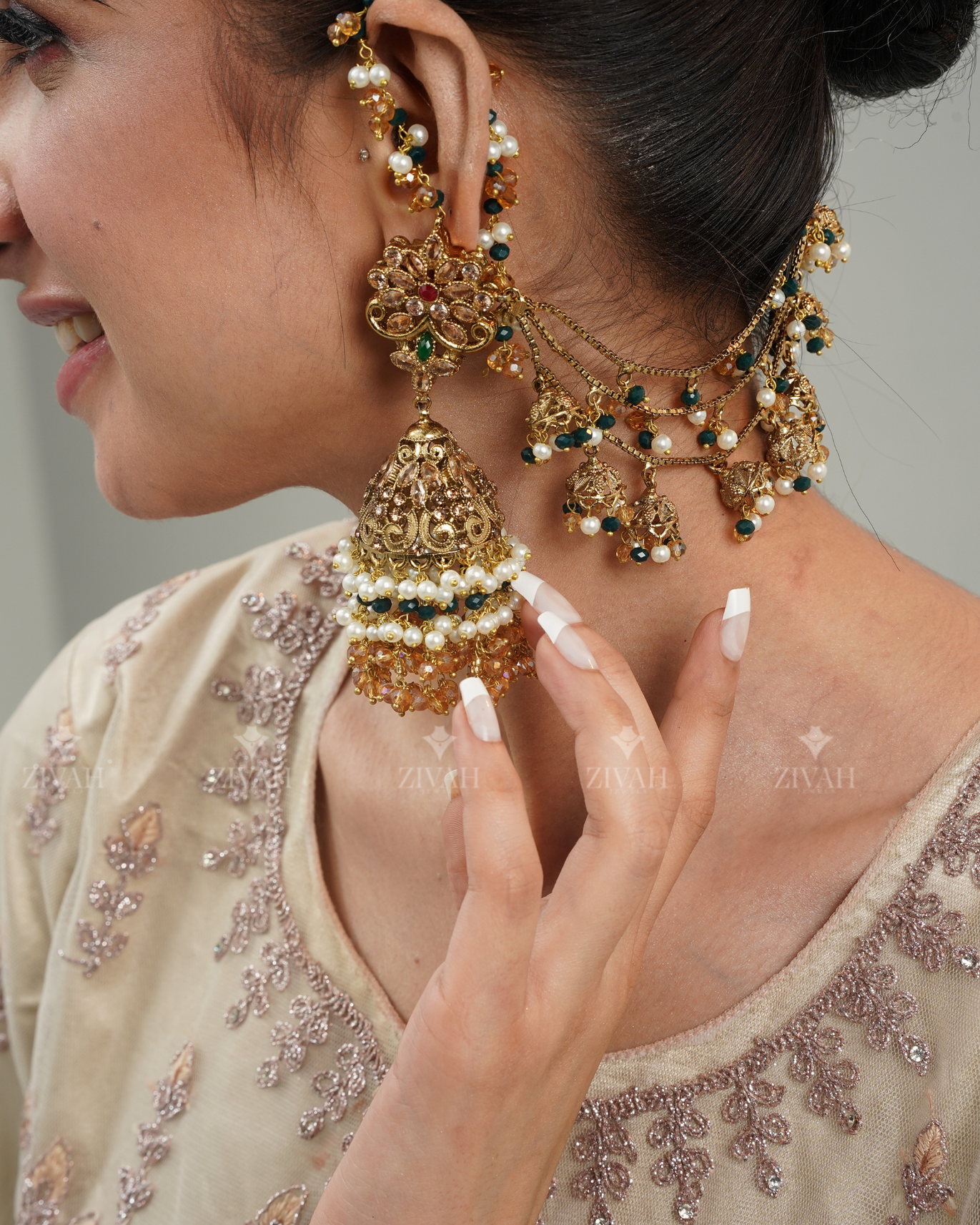 Designer Zircon Saharay Bahubali Jhumkha