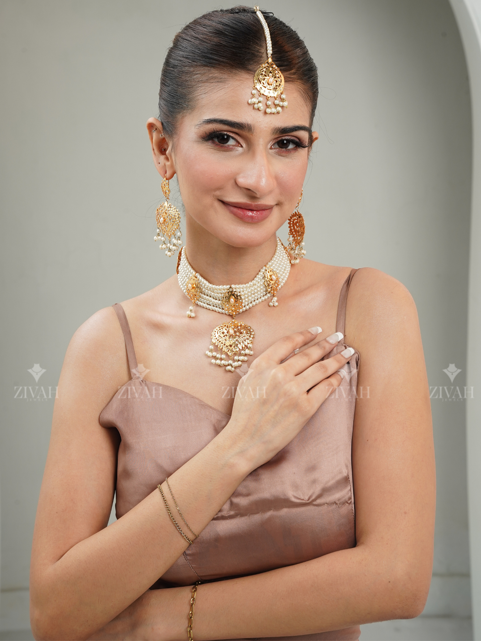 Hyderabadi Patra Choker Set