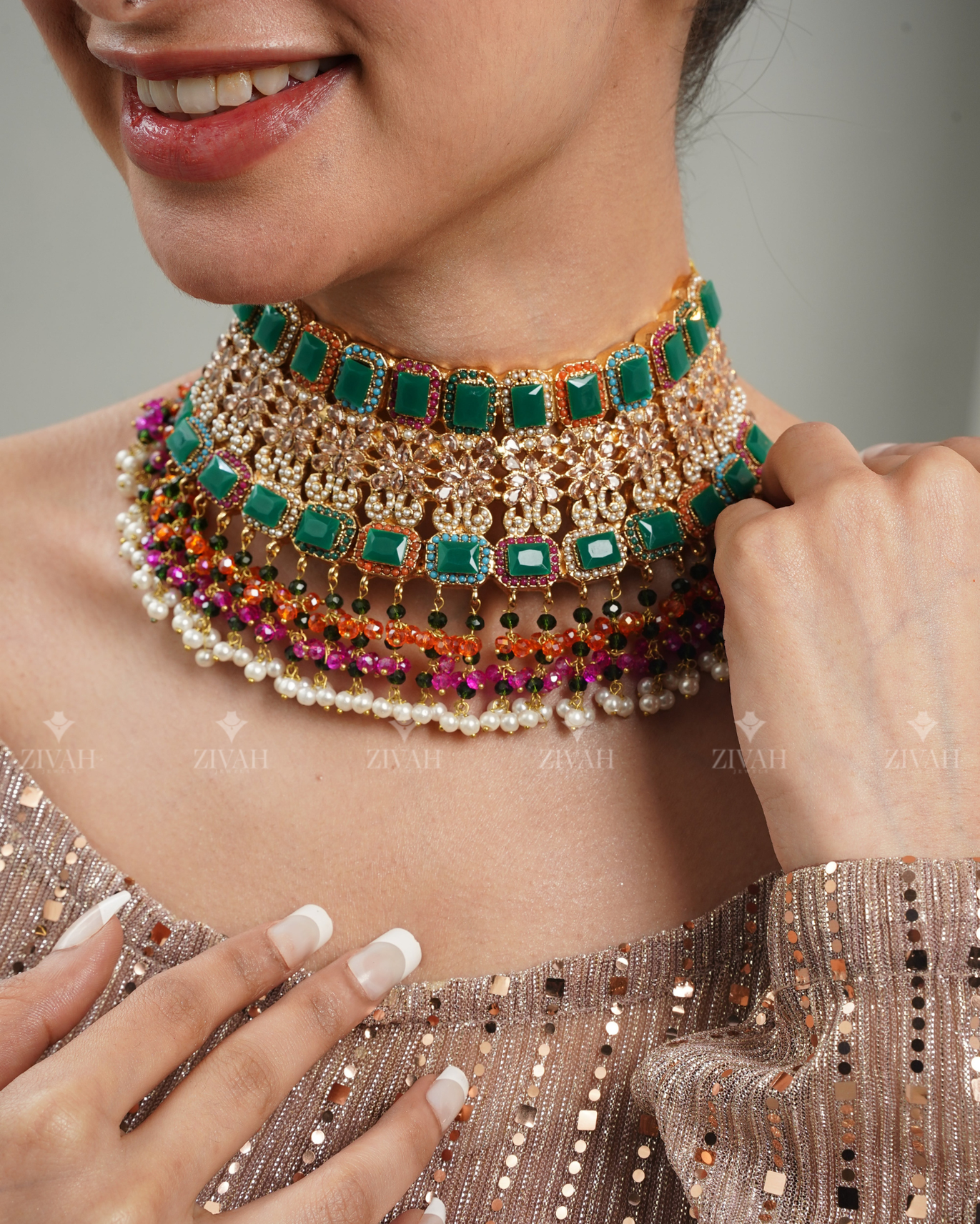 Rang-e-husn Nauratan Bridal Set