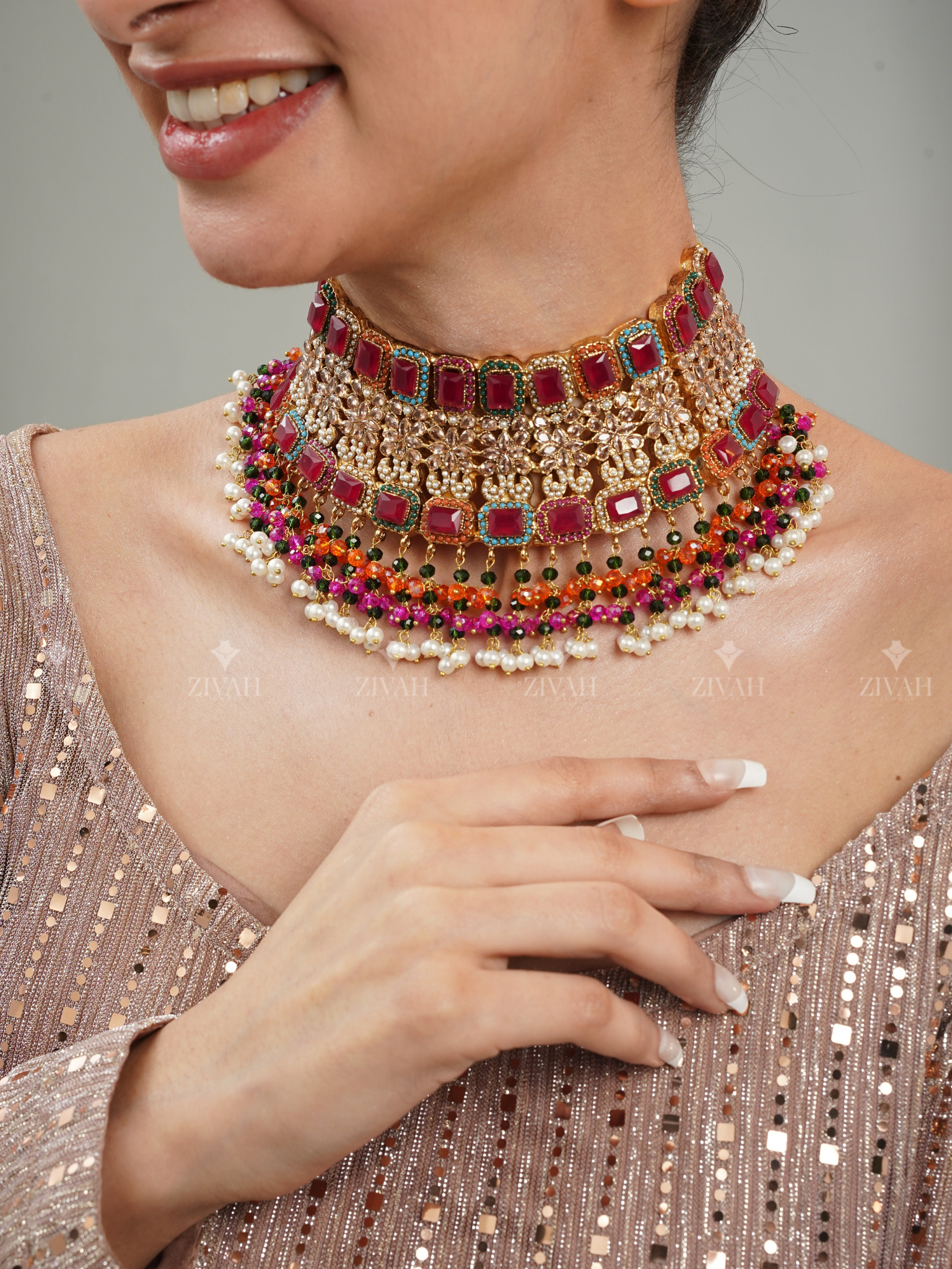 Rang-e-husn Nauratan Bridal Set