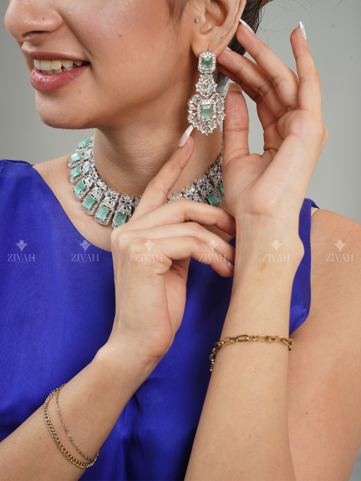 Zivah Statement Necklace Set