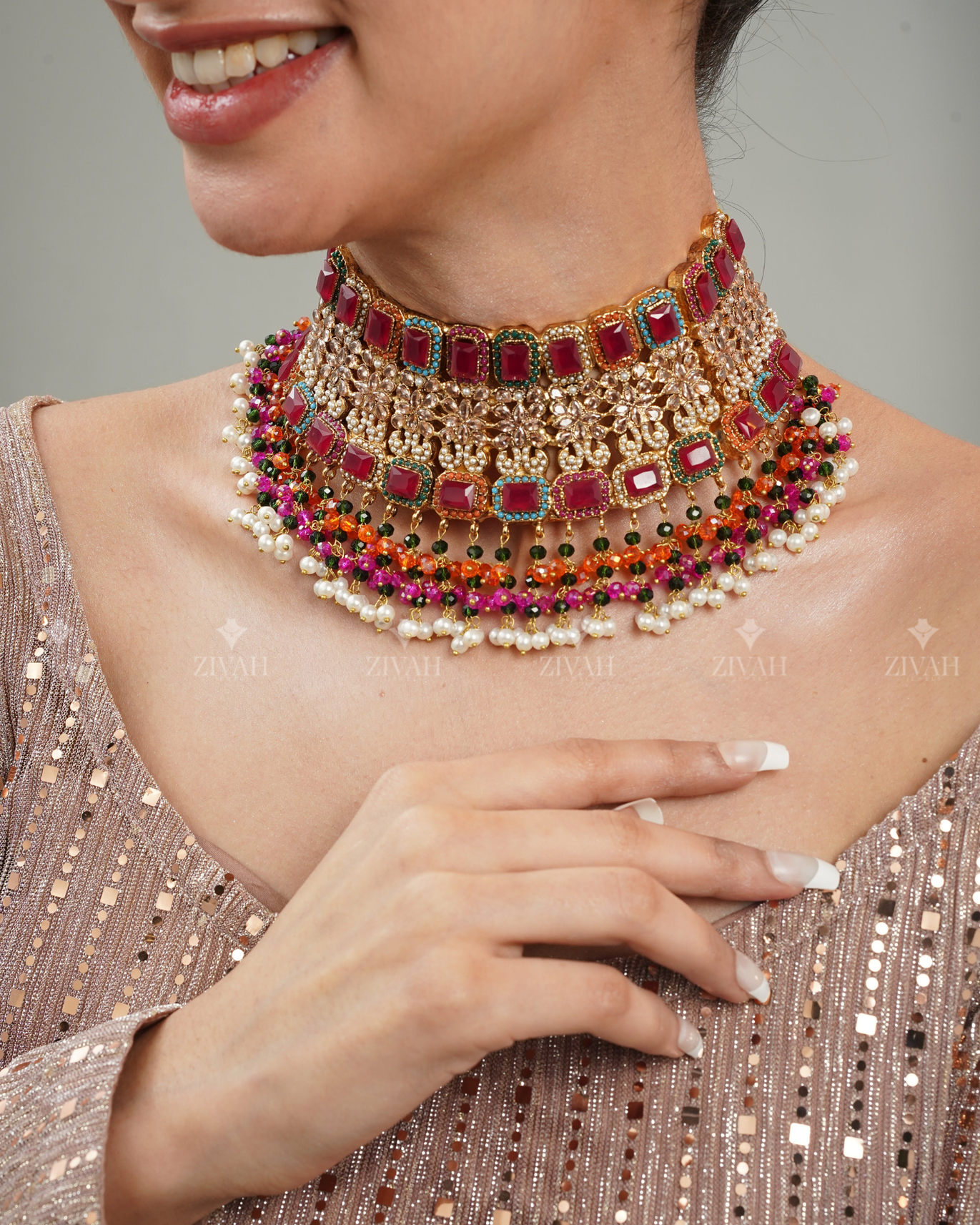 Rang-e-husn Nauratan Bridal Set