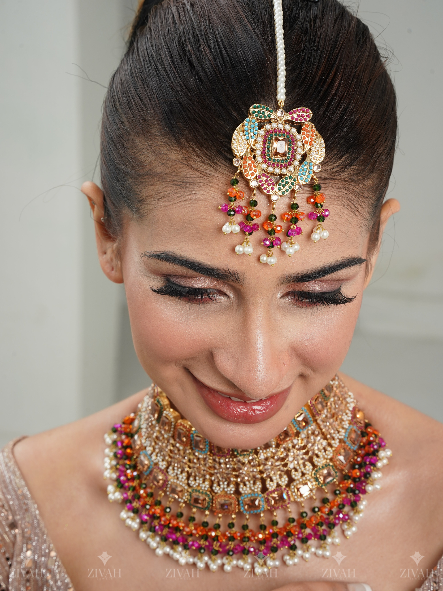 Rang-e-husn Nauratan Bridal Set