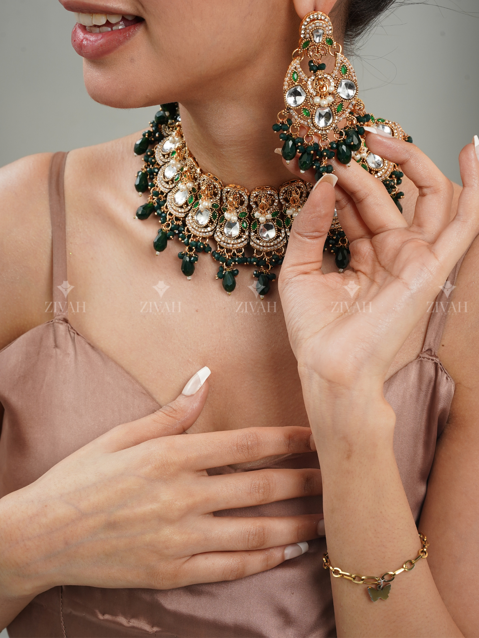 Exclusive Rajwadi Kundan Necklace Set