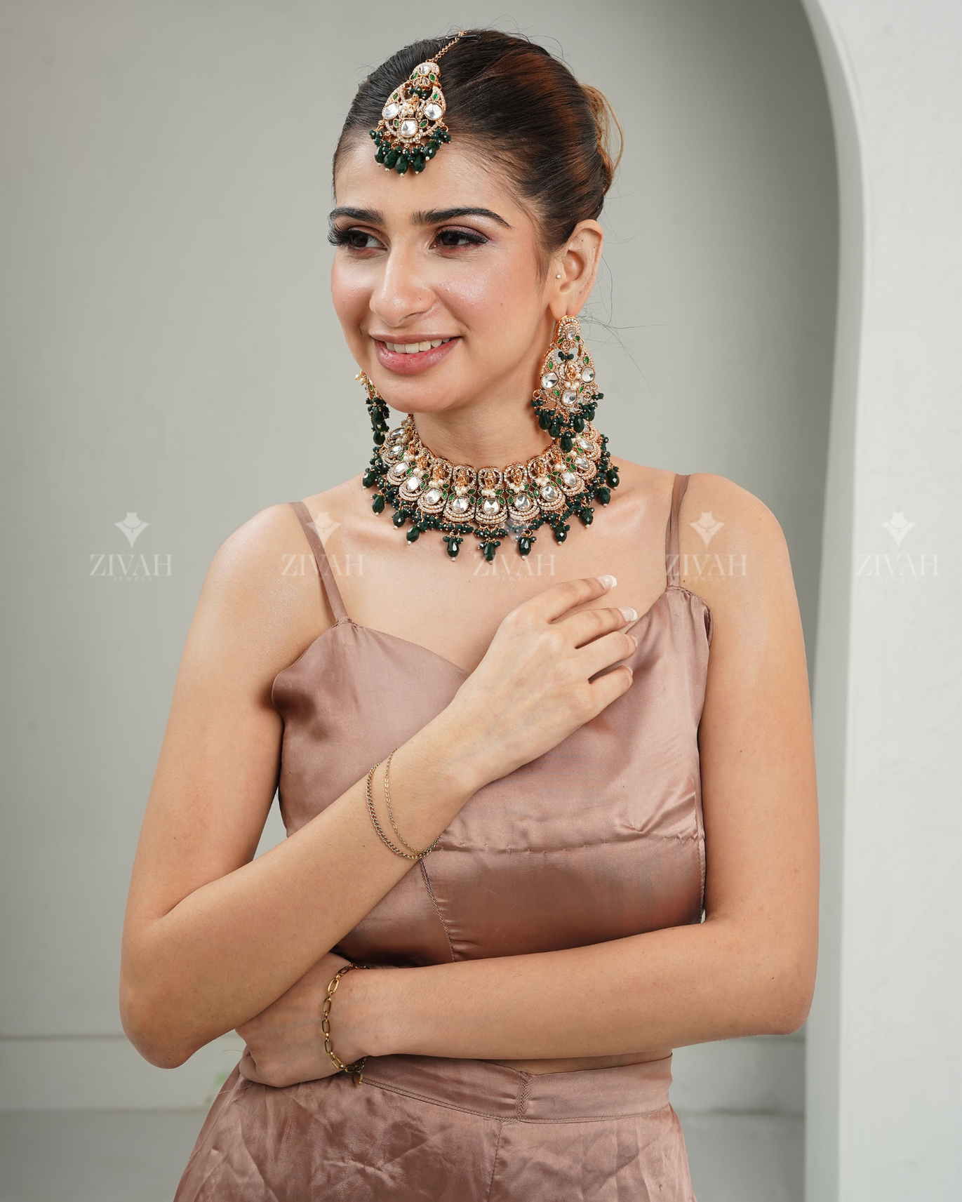 Exclusive Rajwadi Kundan Necklace Set