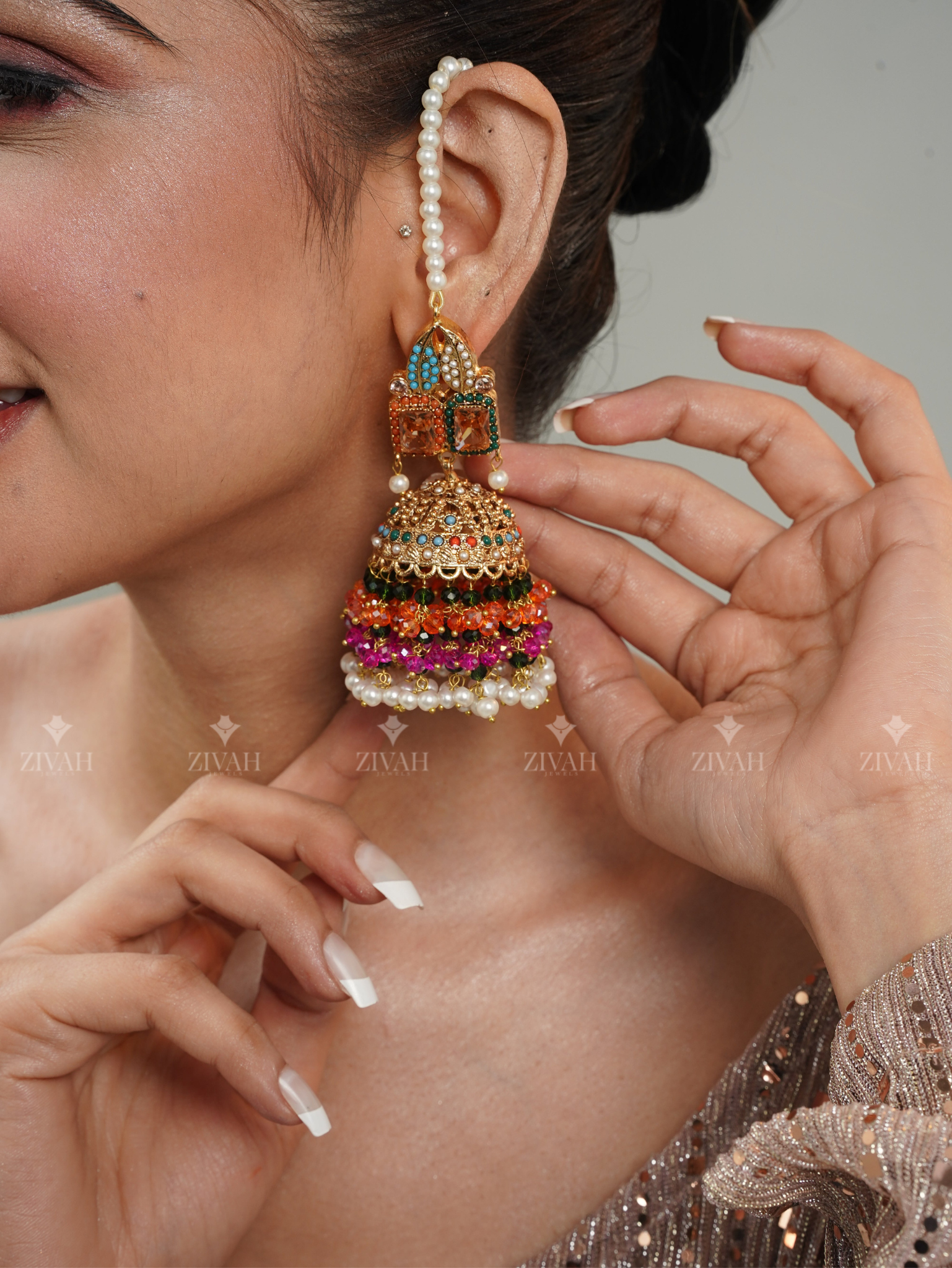 Rang-e-husn Nauratan Bridal Set