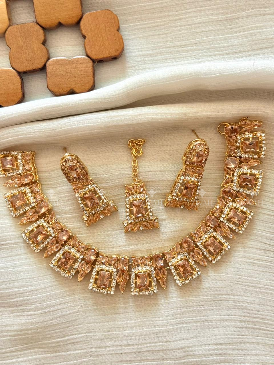 Imperial Royal Set with Tika2