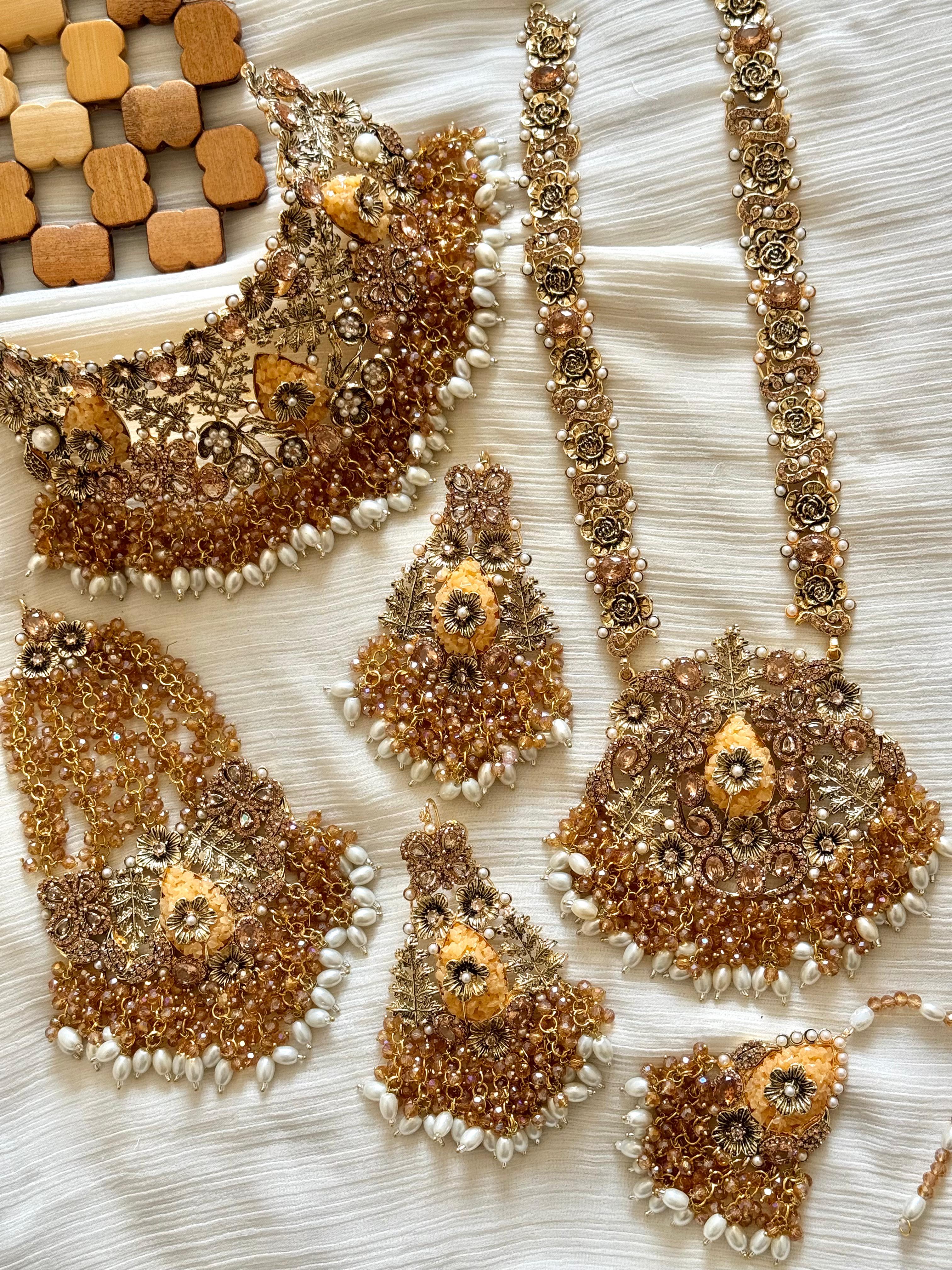 Colourful Crush Stones Bridal Sets