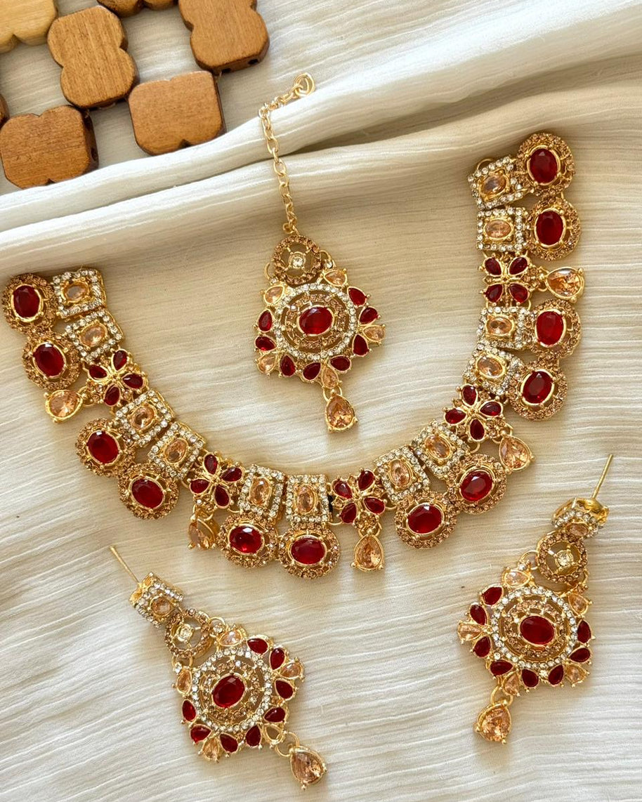 Elegant Style Zircon Necklace Sets