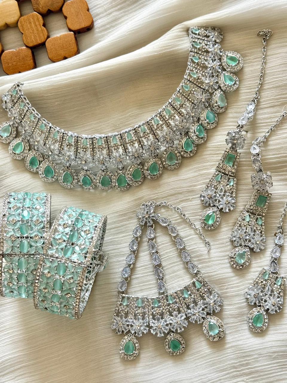 Zircon Bridal Sets With Openable Standard Size Bangles