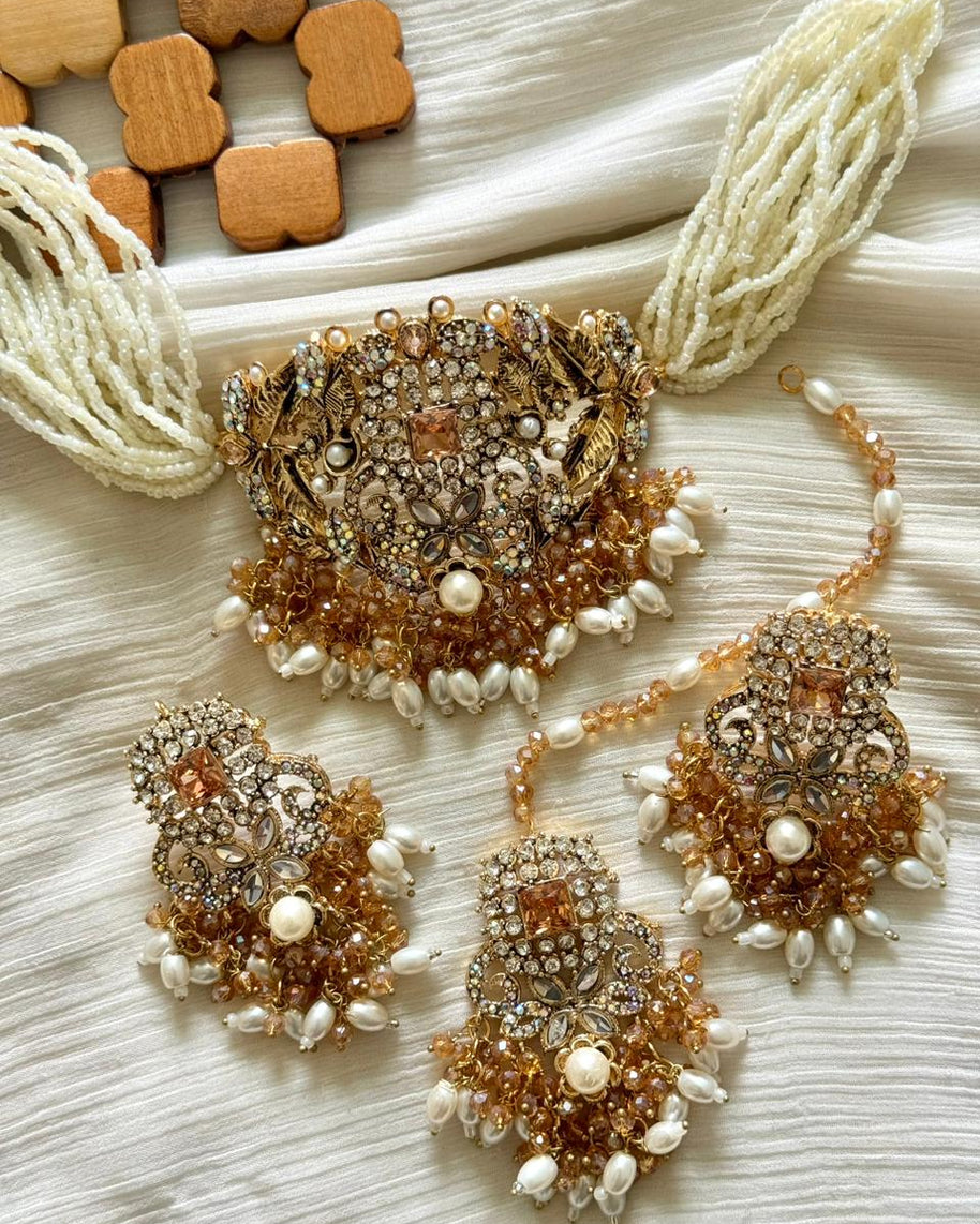 Designer’s Made Choker Sets