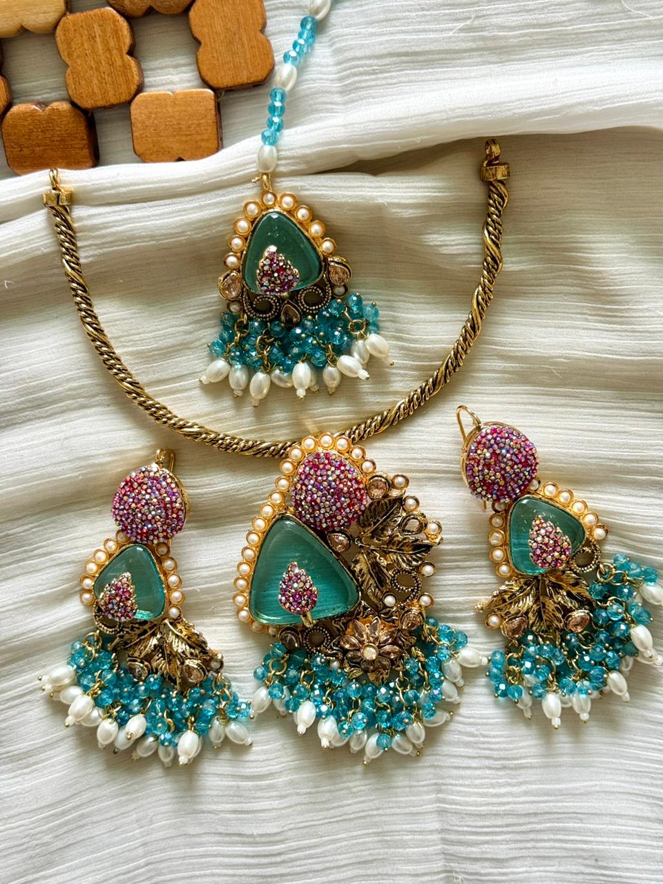 Designer’s Turkish Style Necklace Set