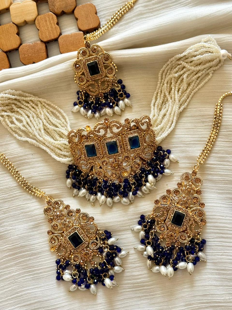 Designer’s Rajwadi Zircon Choker Set