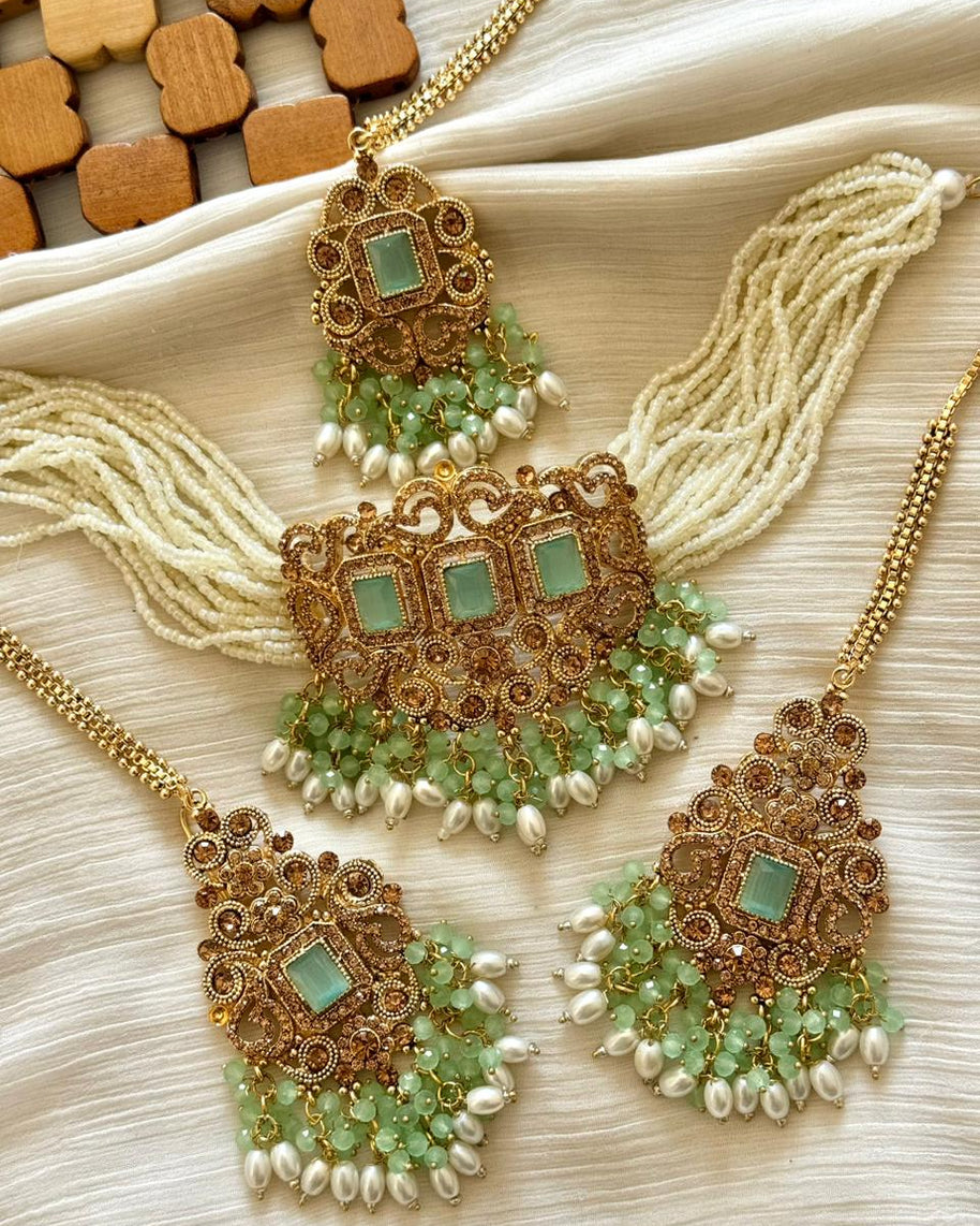 Designer’s Rajwadi Zircon Choker Set