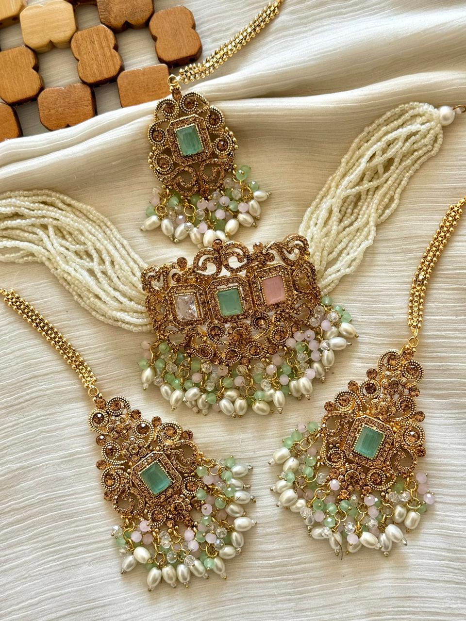 Designer’s Rajwadi Zircon Choker Set