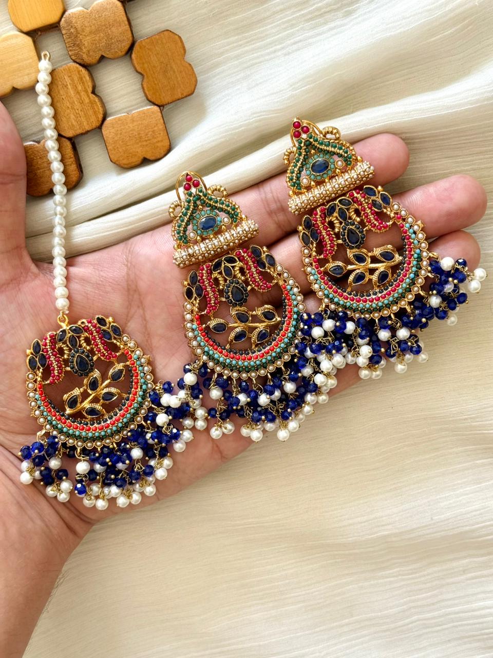 Nauratan Earings & Teeka