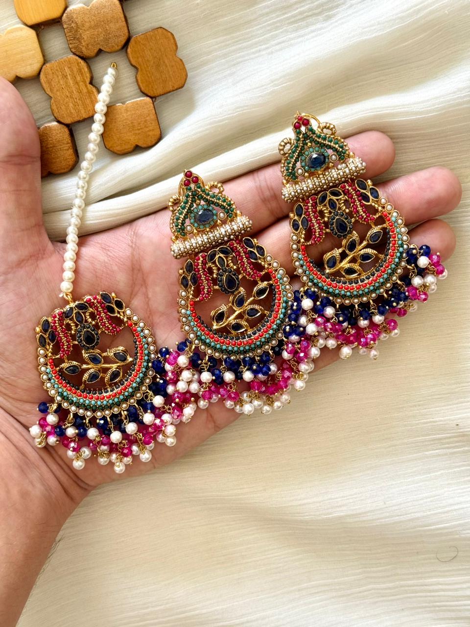 Nauratan Earings & Teeka