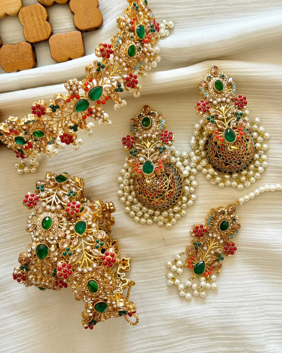 Nauratan Trendy Set With Standard Size Lock Bangles