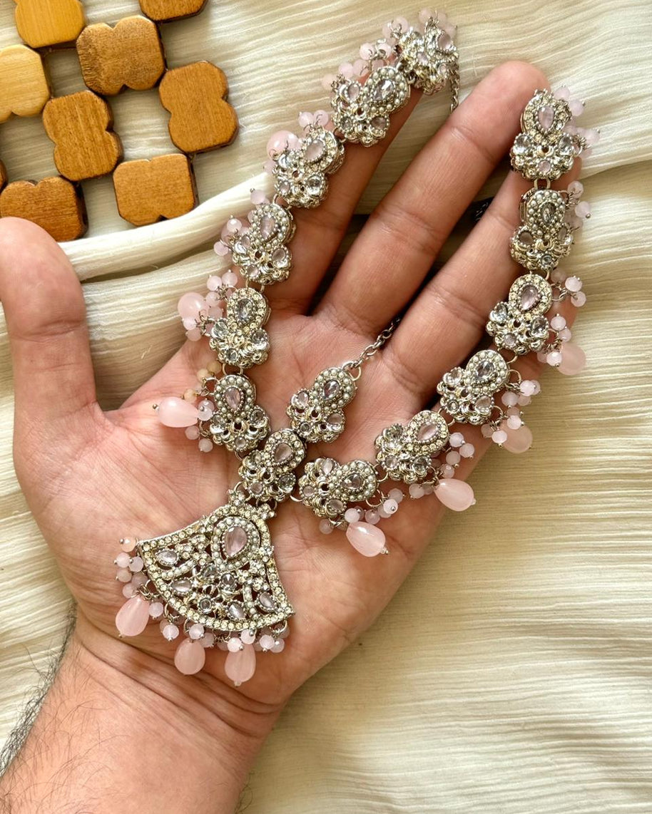 Rajwadi Maharani Mathapati