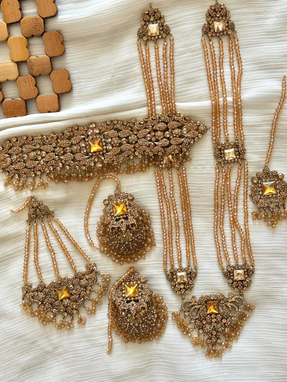 The Royal Mirha’s Beauty Bridal Set