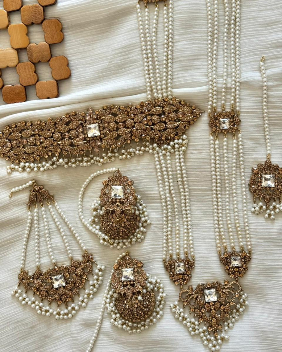 The Royal Mirha’s Beauty Bridal Set