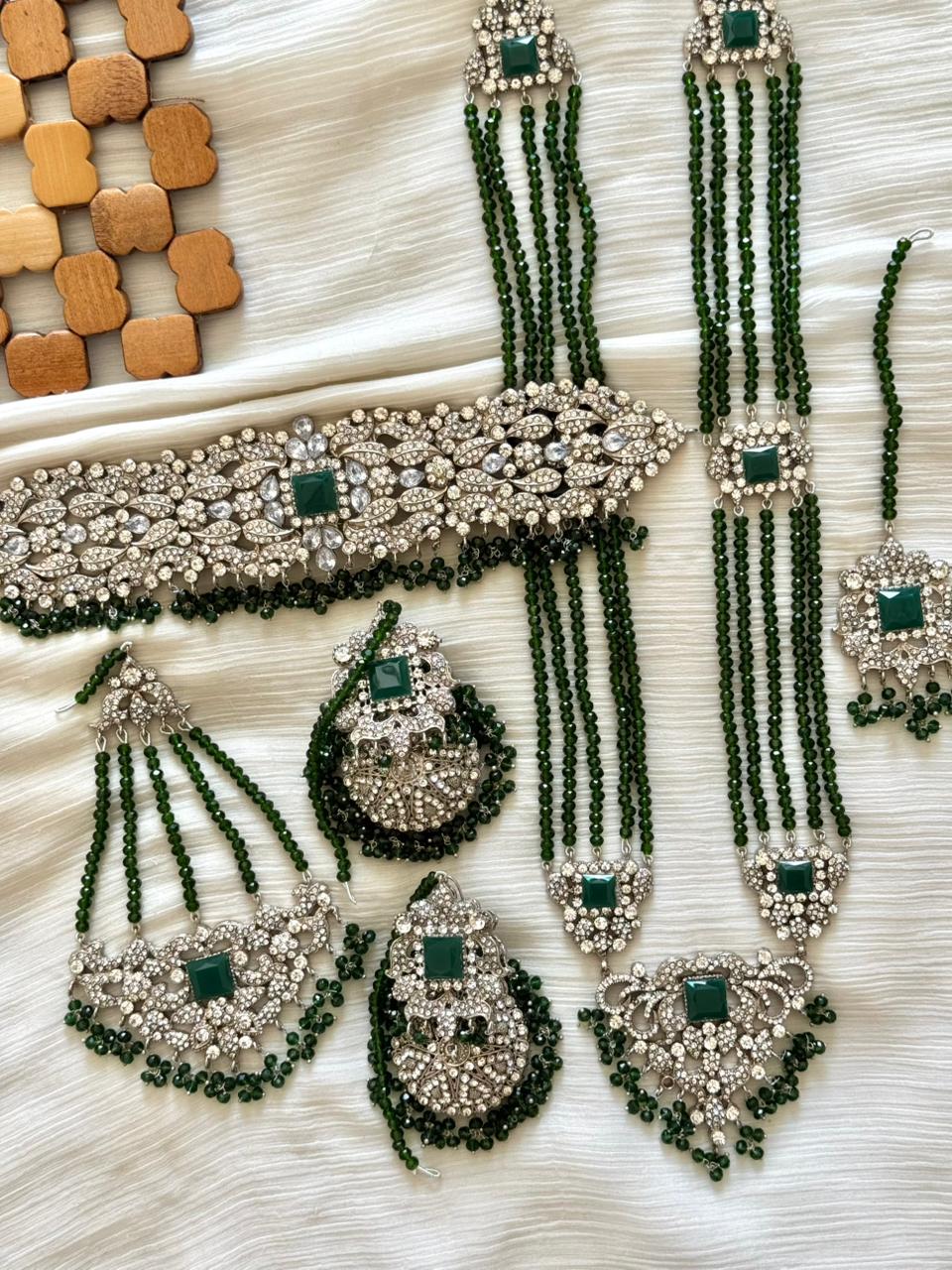 The Royal Mirha’s Beauty Bridal Set