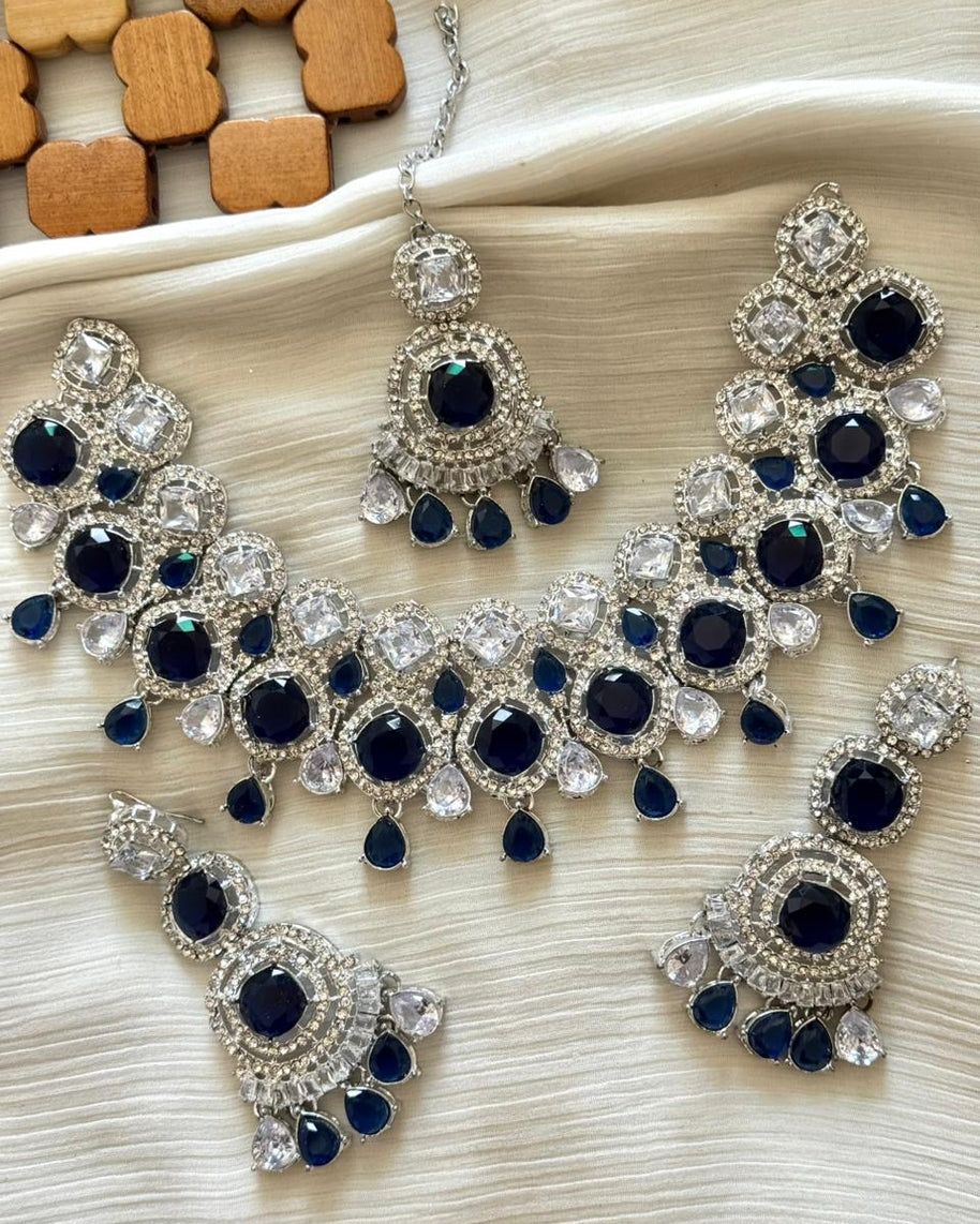 The Dewdrop Doublet Elegant Set