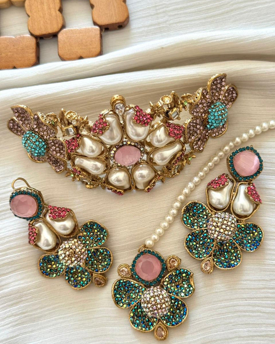 Designer’s Crafted Turkish Set