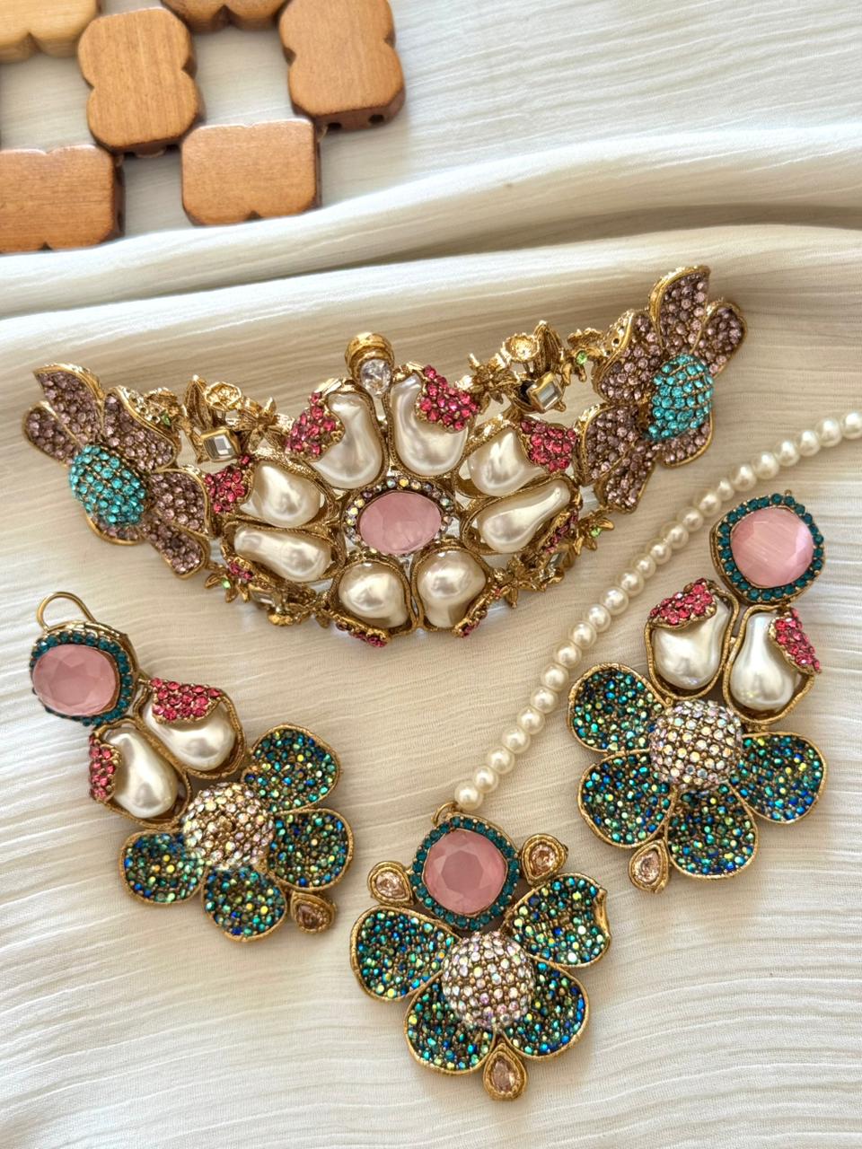 Designer’s Crafted Turkish Set