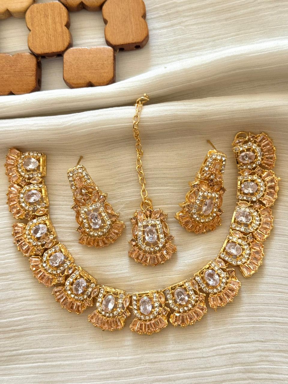 The Splendide Necklace Set