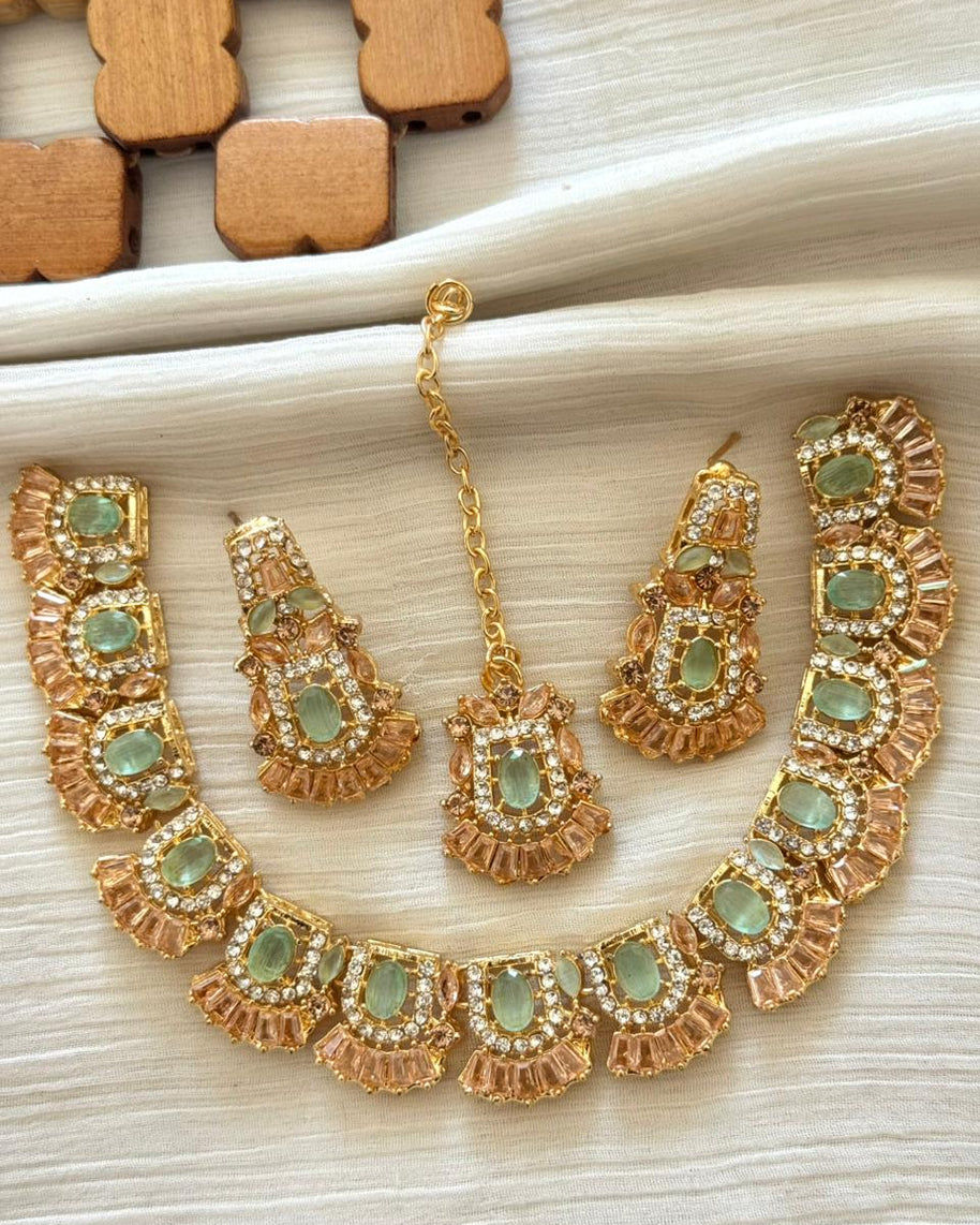 The Splendide Necklace Set