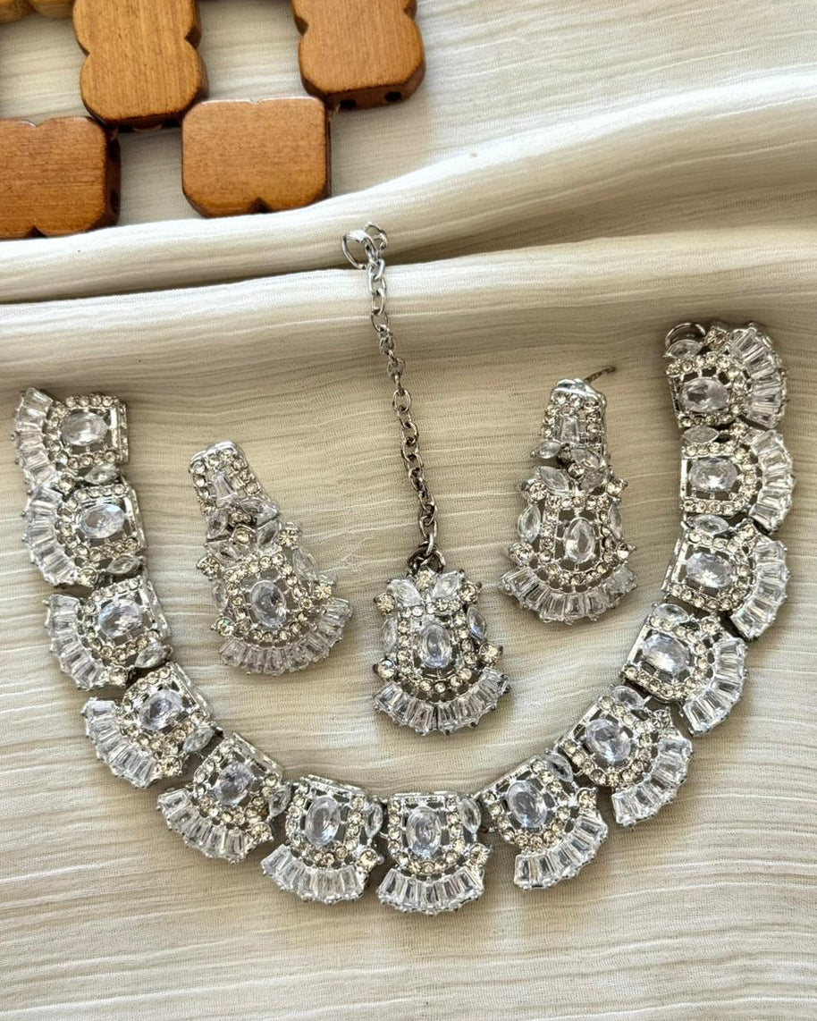 The Splendide Necklace Set