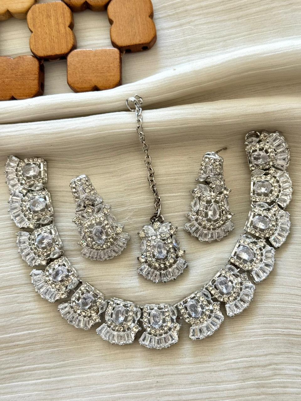 The Splendide Necklace Set