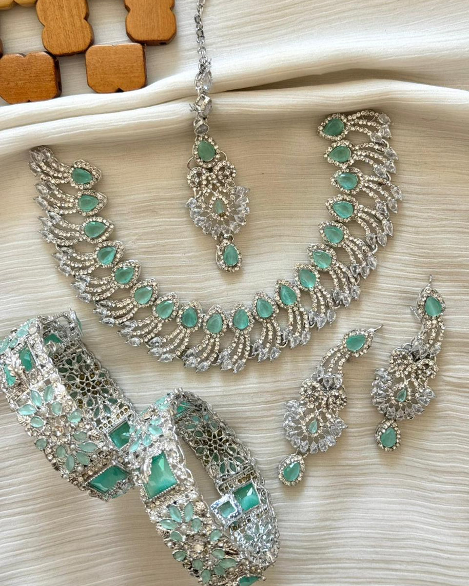The Finest Quality Zircon Necklace & Openable Bangles